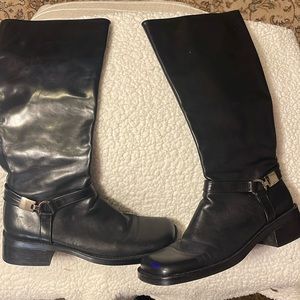 Women’s 8.5M Nine West Riding Boots